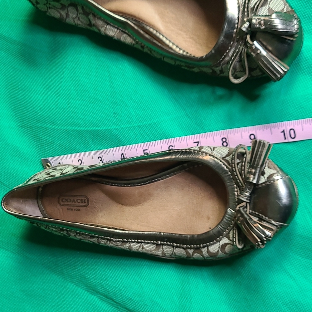 Coach Flats - Picture 6 of 7